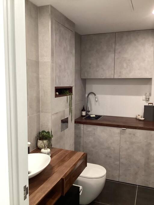 Ferienwohnung In The Heart Of Port Melbourne City Exterior foto