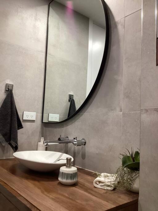 Ferienwohnung In The Heart Of Port Melbourne City Exterior foto